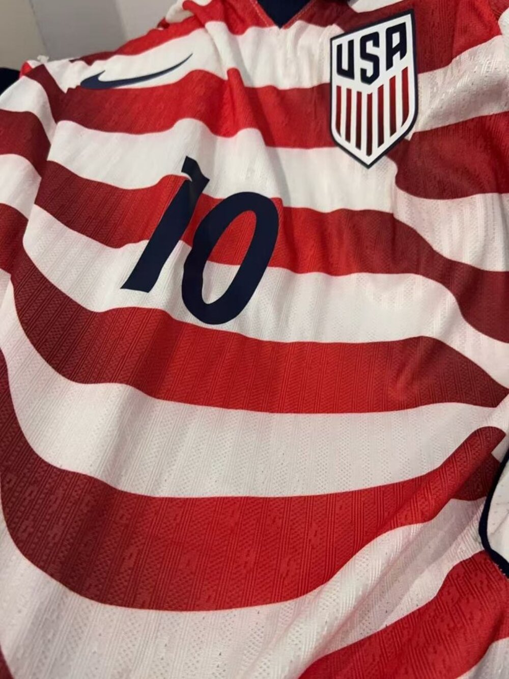2026 USA Soccer #10 Pulisic Home Jersey NWT Football Shirt Match Day - Picture 3 of 8